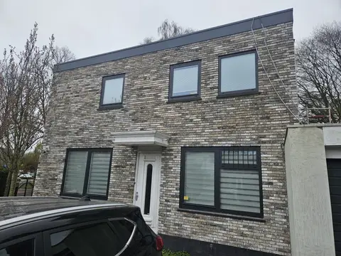 Voltooid woonhuis - Voor